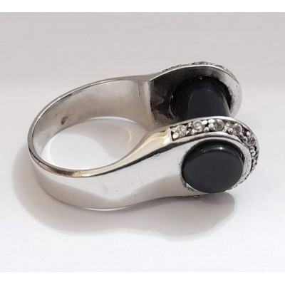 Γυναικειο δαχτυλιδι ONE ασημι 925 επιπλατινωμενο μαυρεσ και ασπρες χρωμα πετρες ζιργκον ΝΟΥΜΕΡΟ 57 RG3761